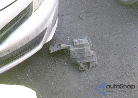 2014 Toyota Yaris L (Tmc/Cbu Plant) z USA, uszkodzony, nr VIN JTDKTUD36ED596792